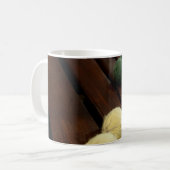 Marimba Mallets over Marimba Koffiemok (Voorkant links)