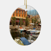 Marina bij Menaggio, Comomeer Keramisch Ornament (Rechts)