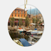 Marina bij Menaggio, Comomeer Keramisch Ornament (Links)