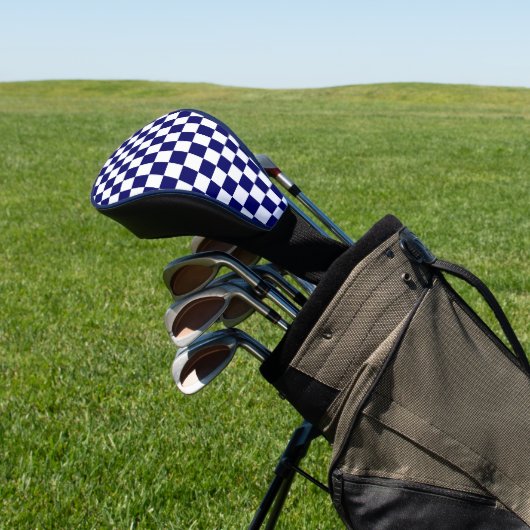Marinblauw en wit geruit patroon golfheadcover (Insitu)