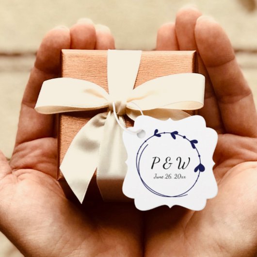 Marine Blauw Eenvoudige Hart Krans Monogram Huweli Bedankjes Labels