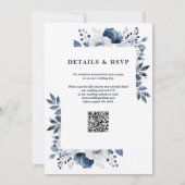 Marine Blauw en Wit Elegant Bloemen QR Code Bruilo Kaart (Achterkant)