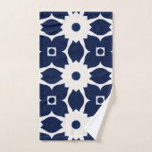 Marine Blauw en Wit Geometrische Bloemen Bad Handdoek (Handdoek)