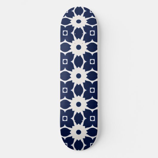 Marine Blauw en Wit Geometrische Bloemen Persoonlijk Skateboard (Voorkant)