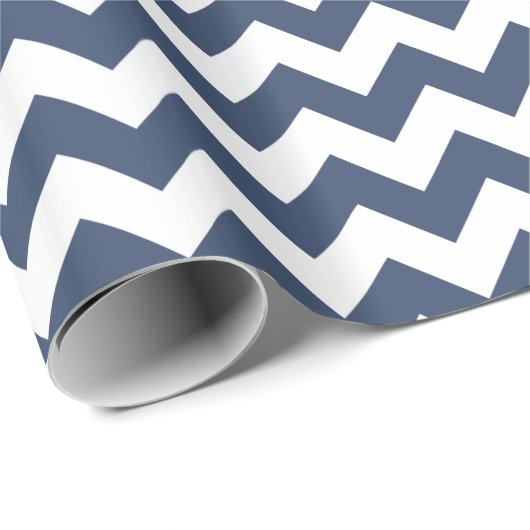 Marine blauw en wit moderne Chevron Cadeaupapier (Rol Hoek)