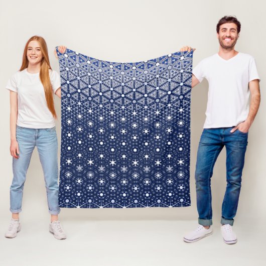 Marine Blauw en Wit Mozaïek Fleece Deken (In situ)