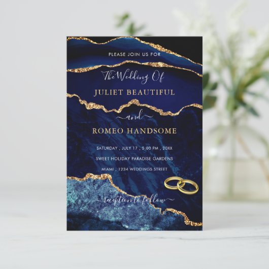 Marine Blauw Glitter Marmer Bruiloft Uitnodiging (Staand voorkant)