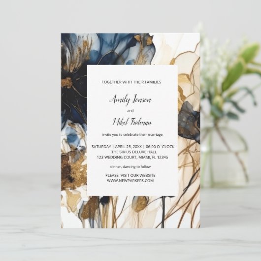 Marine Blauw Goud Bloemen Huwelijksuitnodiging Kaart (Staand voorkant)