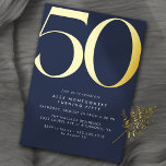 Marine blauw & goud | Eenvoudige moderne 50ste ver Folie Uitnodiging<br><div class="desc">Moderne 50ste verjaardagsuitnodigingen met een grote kop "50" in echte metallic folie. De gegevens van uw evenement worden hieronder in mat wit lettertype afgedrukt. Gouden accenten op een marineblauwe achtergrond.</div>