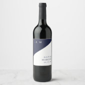 Marine Blauw Moderne Elegante Monogram Trouwen Wijn Etiket (Voorkant)