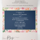 Marine Blauw Roze & Perzik Bloemen Winter Wedding Drieluik Uitnodiging (Binnenkant midden)