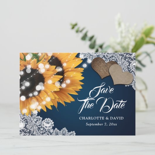 Marine Blauw Rustieke Kant Harten Zonnebloem Bruil Save The Date (Staand voorkant)