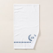 Marine Blauw Wit Laurel Krans Monogram Bad Handdoek (Handdoek)