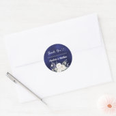 Marine blauw witte bloemen hart dank u bruiloft ronde sticker (Envelop)