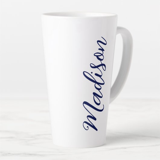Marine Blauwe Naam Handgeschreven Script Custom Latte Mok (Rechterhoek)