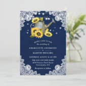 Marine Blauwe Zonnebloem Watering Kan Lace Wedding Kaart (Staand voorkant)