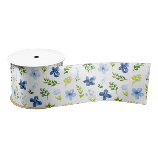 Marine en Baby Blauwe Bloemen met Bladerpatroon Satijnen Lint (Spoel)
