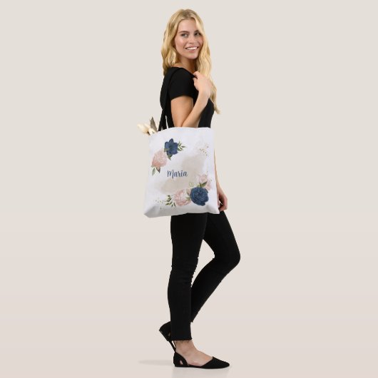 Marine en blos roze bloemen groen tote bag (Op model)