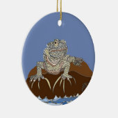 Marine Iguana on Rock met Hermit Crab Keramisch Ornament (Rechts)