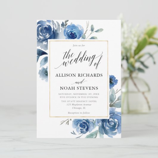 Marine indigo blauw bloemenmoderne elegante bruilo kaart (Staand voorkant)