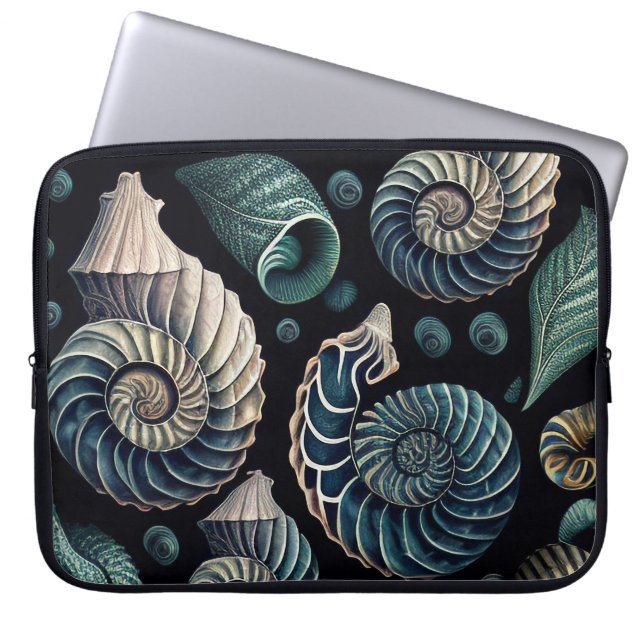 Marine Treasures Laptop Sleeve (Voorkant)
