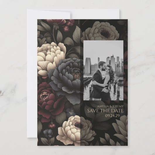 Marineblauw & Bourgondië Moody Floral Save The Date (Voorkant)