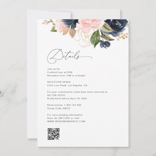 Marineblauw en blozen bloemenbruiloft kaart (Achterkant)