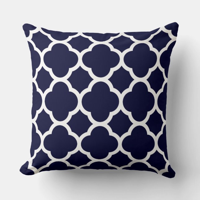 Marineblauw en wit vierlobbig patroon kussen (Voorkant)