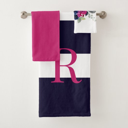 Marineblauw & Fuchsia Bloem Monogram Bad Handdoek (Insitu)