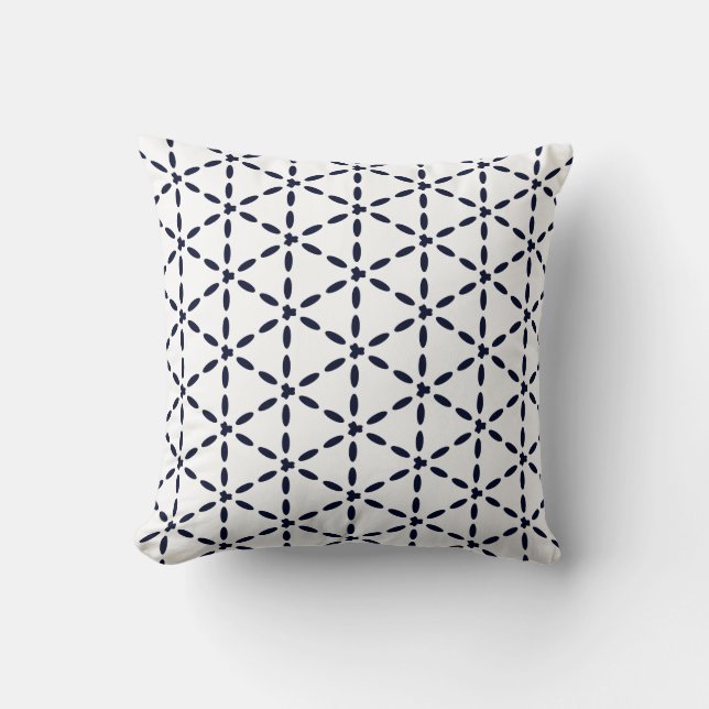 Marineblauw geometrisch patroon op wit kussen (Voorkant)