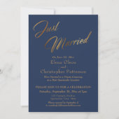 Marineblauw & Goud Net Getrouwd Script Confetti On Kaart (Voorkant)