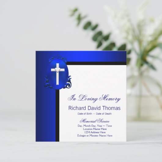 Marineblauw kruis in liefdevolle herinnering kaart (Staand voorkant)