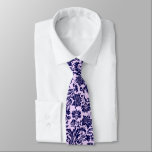 Marineblauw & Lavendel Bloemendamast Stropdas<br><div class="desc">Elegante,  donkere marineblauwe bloemendamast op een lavendelkleurige veranderlijke achtergrondkleur.</div>