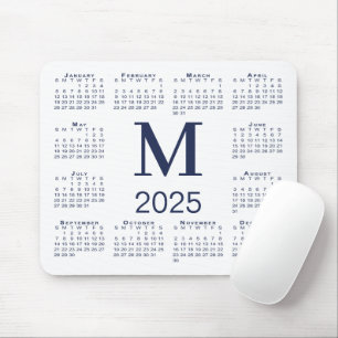 Marineblauw Monogram 2025 Kalender op Wit Muismat