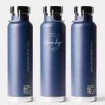 Marineblauw Promotie Aangepaste Logo website QR-co Waterfles<br><div class="desc">Introductie van onze "Modern Business Promotional Custom Logo Website QR Code Navy Blue Water Bottle" - een strak en functioneel promotioneel item voor uw bedrijf. Deze waterfles heeft een modern design in marineblauw, gepersonaliseerd met uw zakelijke logo en website QR-code, en biedt een handige manier om uw merk te promoten....</div>