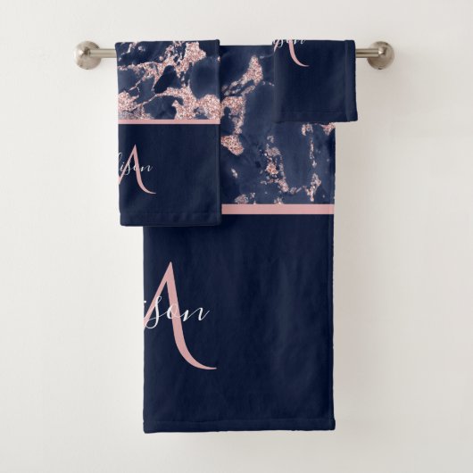 Marineblauw & Roze Gouden Marmer Monogram Elegante Bad Handdoek (Insitu)