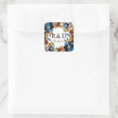 Marineblauw, Sinaasappel & bruin bloemmonogram Vierkante Sticker (Tas)