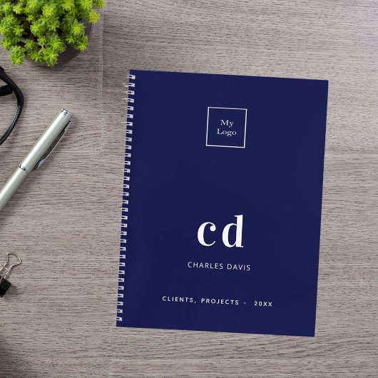 Marineblauw wit monogram initiaal zakelijk logo notitieboek