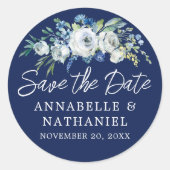 Marineblauw Witte Bloemige Winter Save the Date Ronde Sticker (Voorkant)