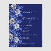Marineblauw zilveren bloemen script luxe bruiloft magnetische uitnodiging (Voorkant)