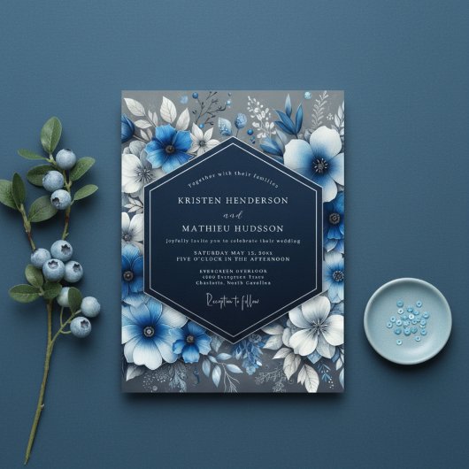 Marineblauwe Bloemrijke Weelde Bruiloft Kaart