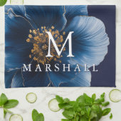 Marineblauwe Gouden Moderne Bloemige Monogram Fami Theedoek (Gevouwen)