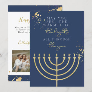 Marineblauwe Menora Hanukkah kaart met goud folie