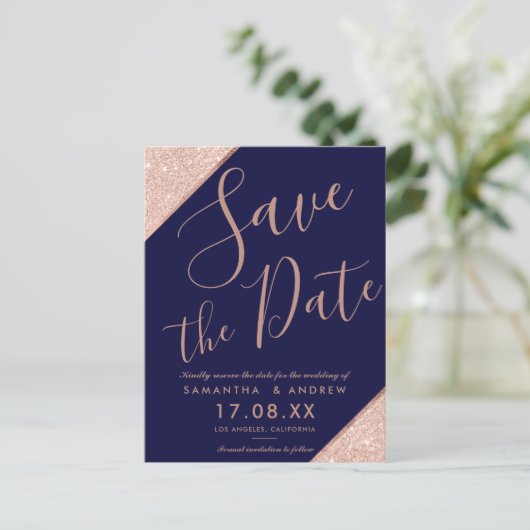 Marineblauwe roze gouden glitterscript save the da aankondigingskaart (Staand voorkant)