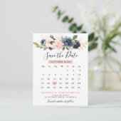 Marineblauwe Roze Rozen Kalender Save the Date Aankondigingskaart (Staand voorkant)