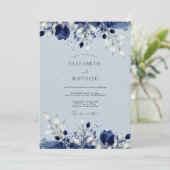 Marineblauwe rustige winterhuwelijk kaart (Staand voorkant)