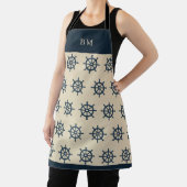 marineblauwe scheepswiel & Monogram Beige Kusthuis Schort (Insitu)