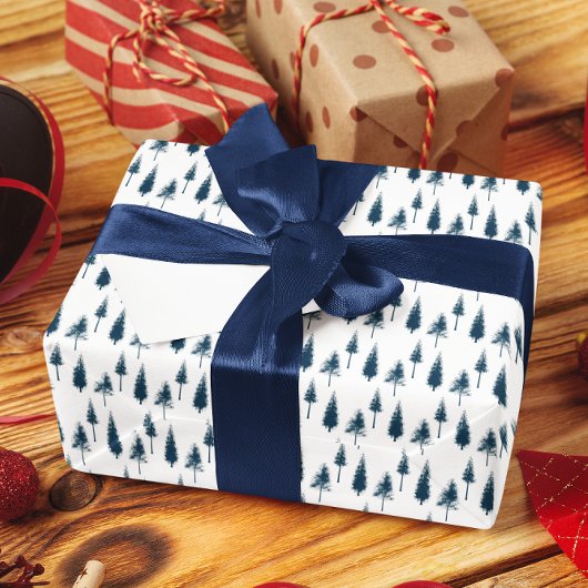Marineblauwe Winterbomen Cadeaupapier
