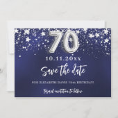 Marineblauwe zilveren sterren 70e verjaardag save the date (Voorkant)