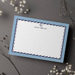 MARINEBLOUW & STOFBLAUW Klassiek Monogram Dubbel F Notitiekaartje<br><div class="desc">Krijg een professionele look met onze formele en elegante gepersonaliseerde briefpapier flat cards met jouw monogram en naam eronder in Sans Serif-lettertype, gekoppeld aan elegant open gezicht lettertype omlijst door een chic marineblauwe dubbele rand over een stoffig blauwe achtergrond. De monogram-initialen en naam kunnen gemakkelijk worden gepersonaliseerd, evenals de kleur...</div>